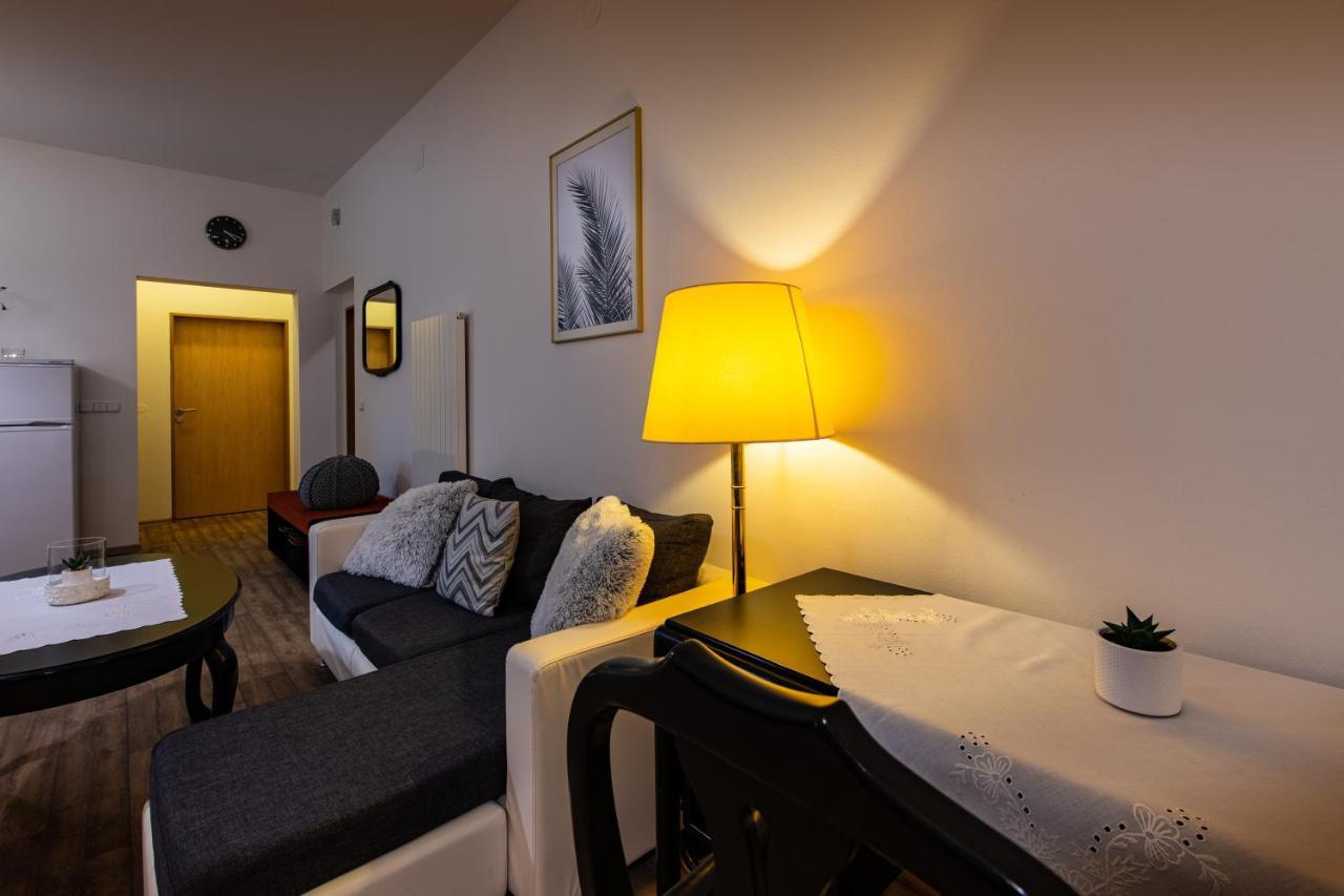 Apartman U Krizku Jihlava Ngoại thất bức ảnh