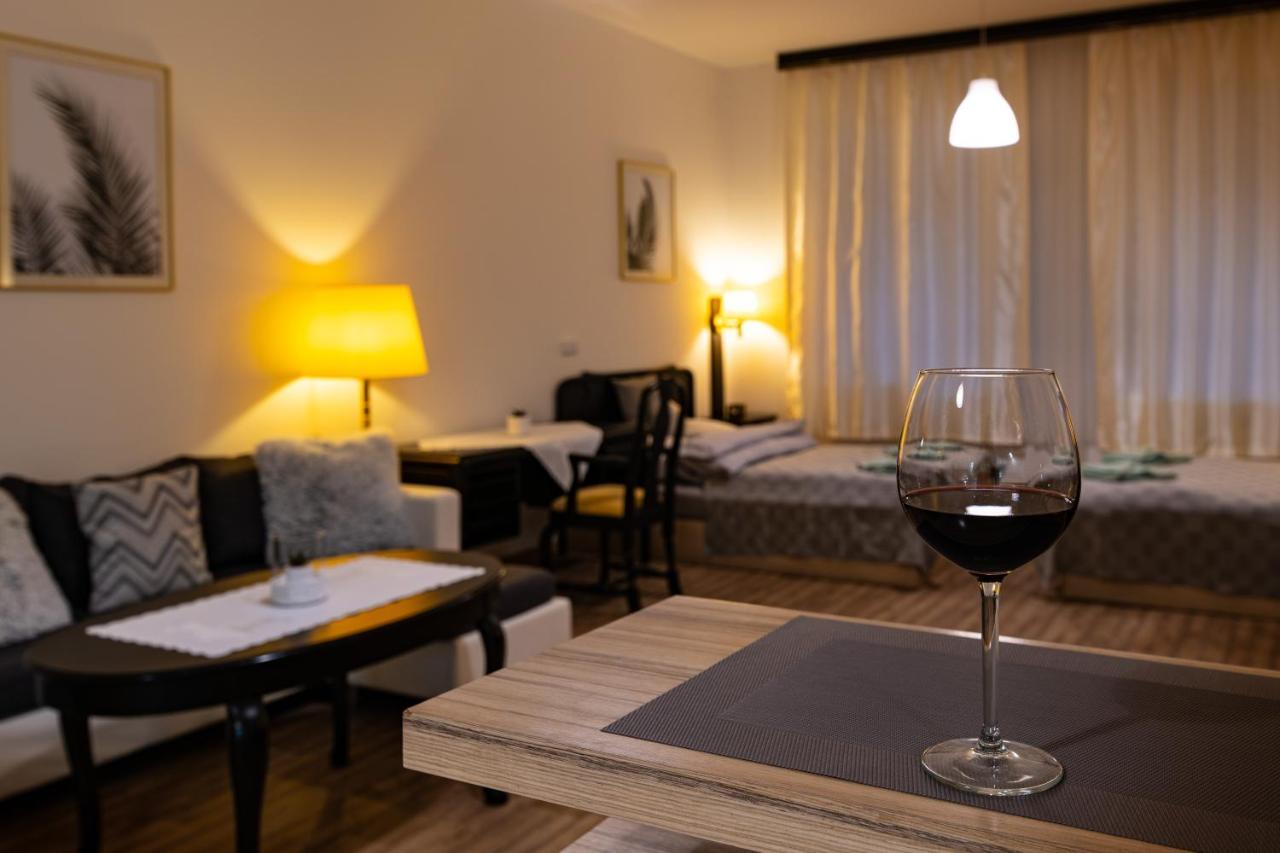 Apartman U Krizku Jihlava Ngoại thất bức ảnh