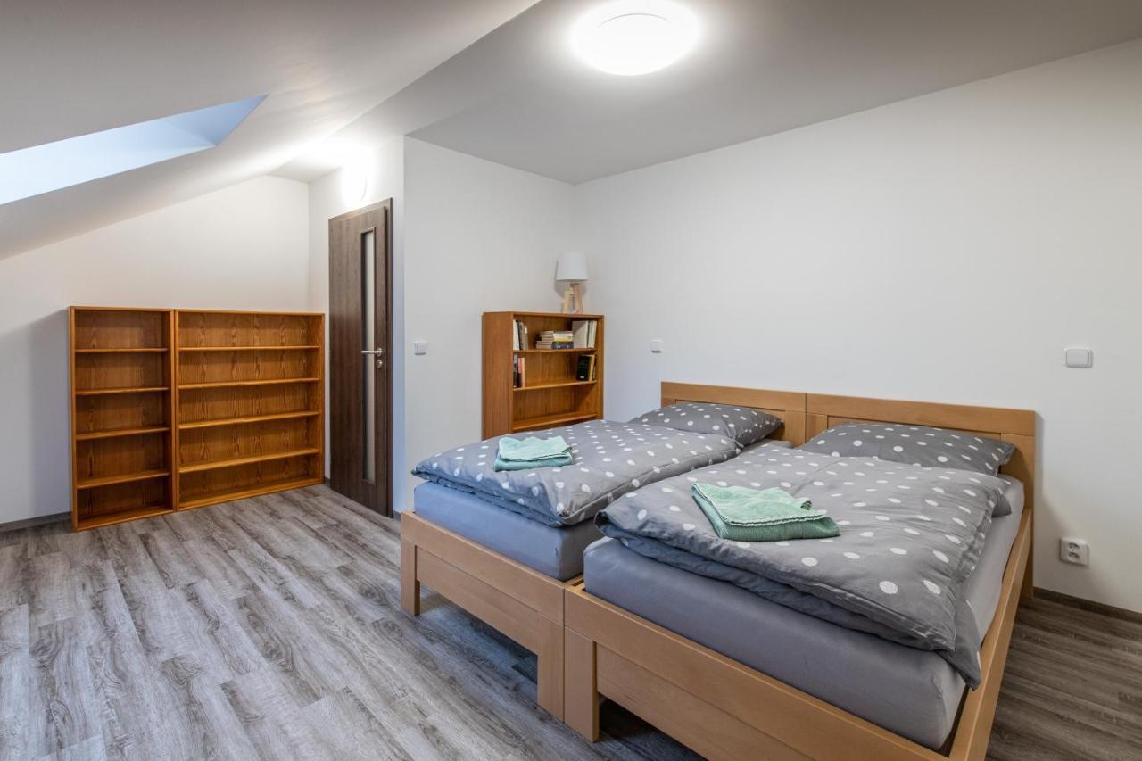 Apartman U Krizku Jihlava Ngoại thất bức ảnh