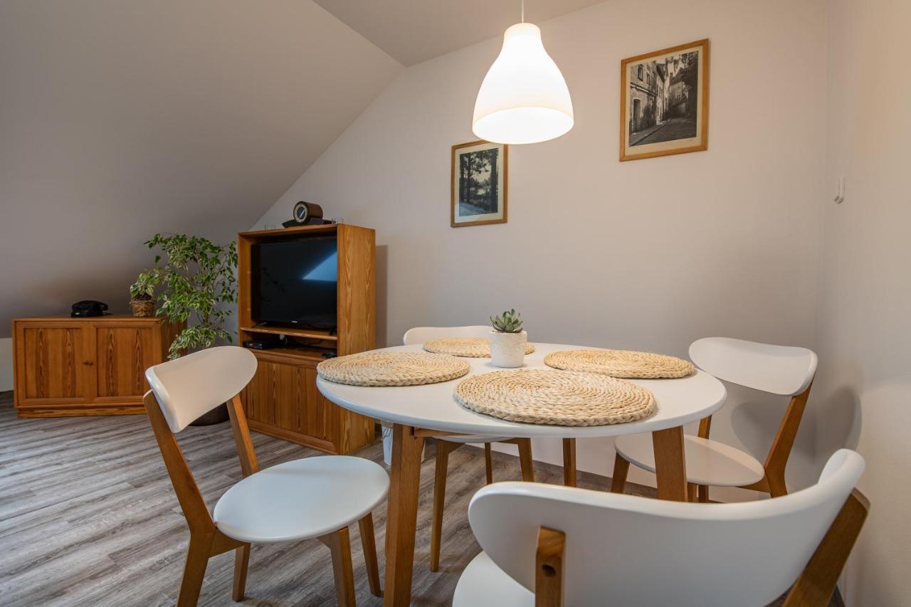 Apartman U Krizku Jihlava Ngoại thất bức ảnh